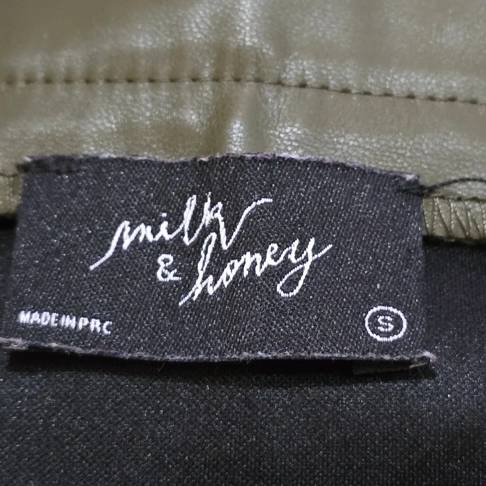Milk & Honey Olive Green Skirt Small - Picture 3 of 4